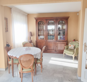 Colocation-Duplex-Celleneuve-7-chambre-168m2-Salon-1-bis